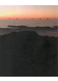 雲海上的島嶼(光碟)　★第三屆國家出版獎　入選
